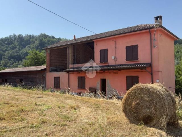 Casa in vendita a Fortunago, Lombardia