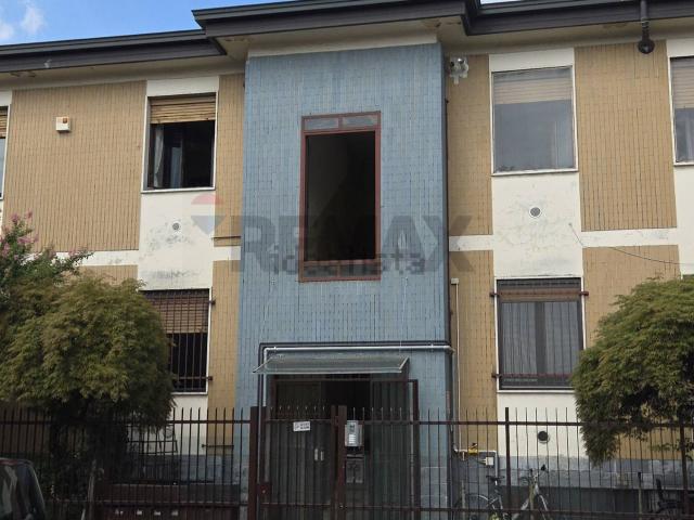 Casa in vendita a Cologno Monzese, Lombardia