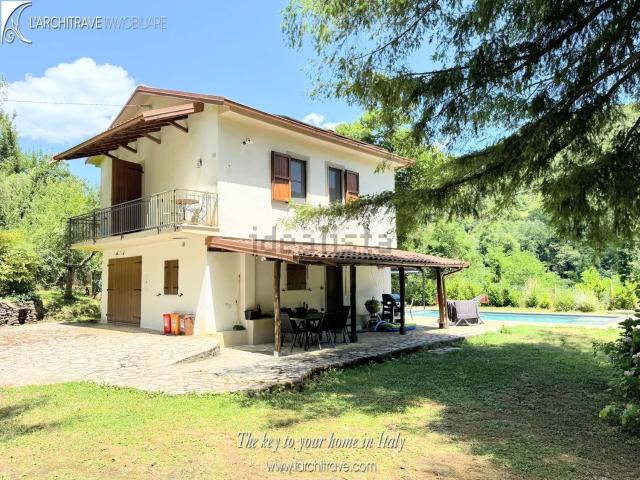 Casa in vendita a Unione di comuni Montana Lunigiana, Comano