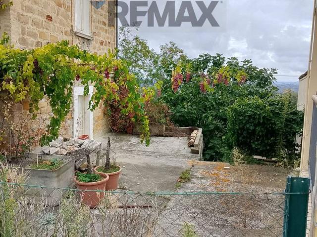 Casa in vendita a Penne, Abruzzo