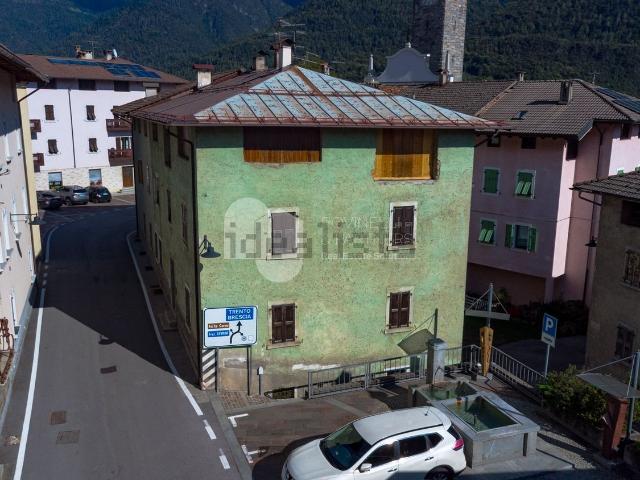 Casa in vendita a Comunità delle Giudicarie, Praso