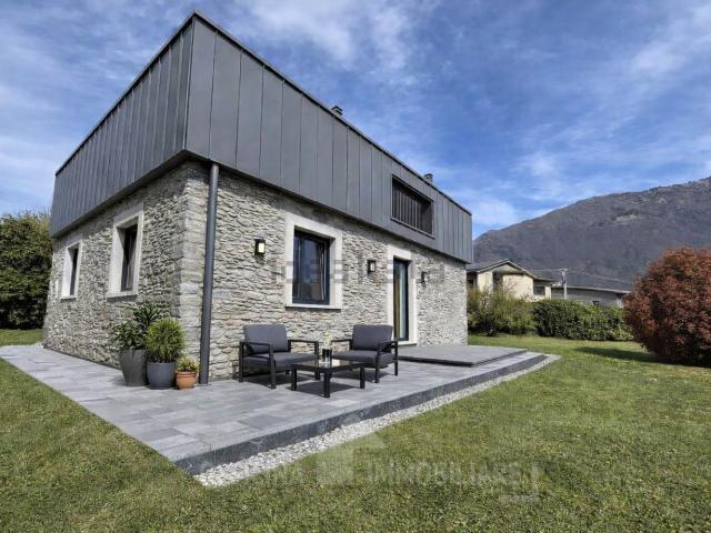 Casa in vendita a Delebio, Lombardia