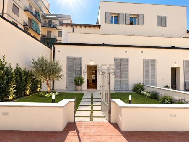 Casa in vendita a Quartiere 5, Firenze