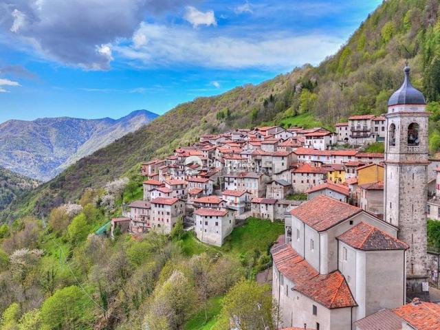 Casa in vendita a Comunità Montana Parco Alto Garda bresciano, Magasa