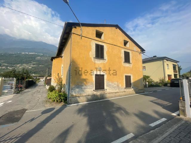 Casa in vendita a Regoledo, Cosio Valtellino
