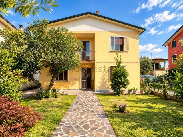 Casa in vendita a Montegrotto Terme, Padova