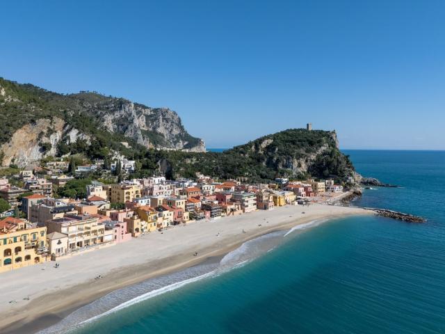 Casa in vendita a Finale Ligure, Liguria