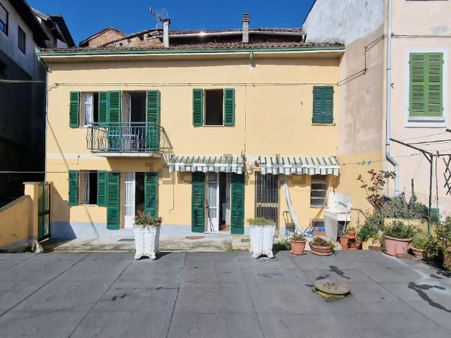 Casa in vendita a Piemonte, Alessandria