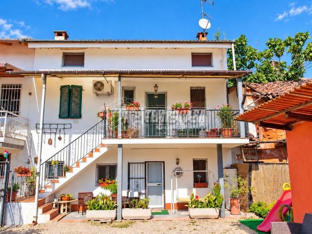 Casa in vendita a Caresana, Vercelli