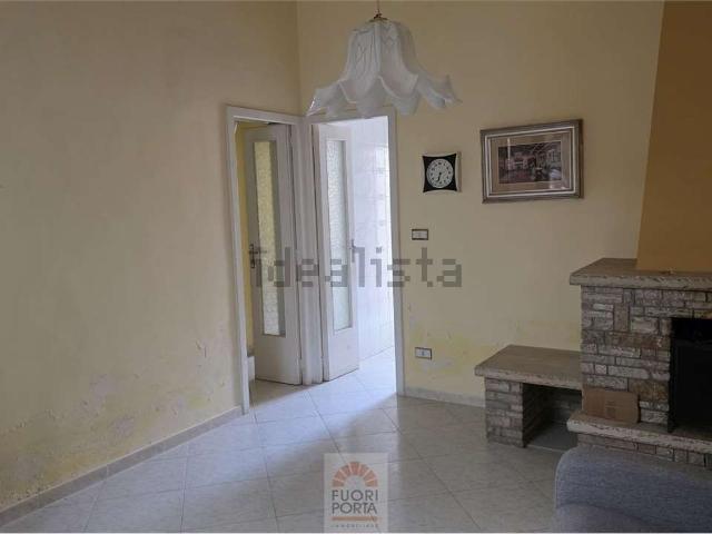 Casa in vendita a Dragoni, Puglia