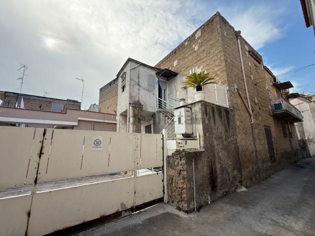 Casa in vendita a Brusciano, Campania