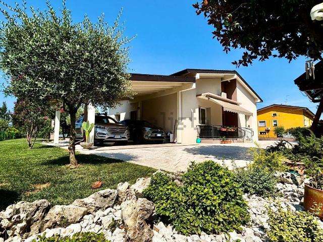 Casa in vendita a Azzano Decimo, Friuli-Venezia Giulia