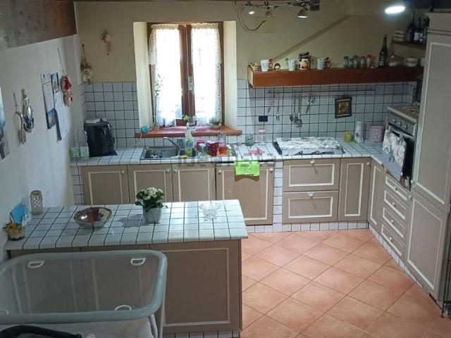 Casa in vendita a Unione di comuni Terre di Castelli, Castelvetro Di Modena