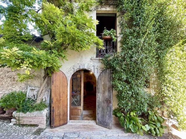 Casa in vendita a Acropoli di Civitavecchia, Arpino