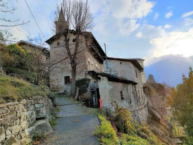 Casa in vendita a Montjovet, Aosta