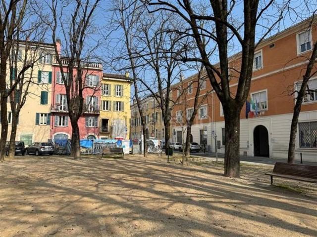 Casa in vendita a Zona Centro, Brescia