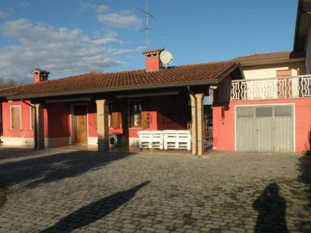 Casa in vendita a Brugnera, Friuli-Venezia Giulia