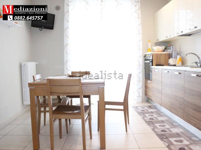 Casa in vendita a Apricena, Foggia