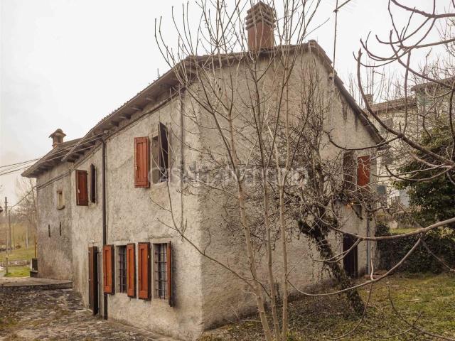 Casa in vendita a Unione dei comuni del Distretto Ceramico, Frassinoro