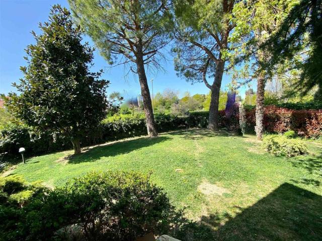 Casa in vendita a Jesi, Ancona