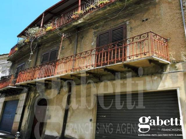 Casa in vendita a San Piero Patti, Sicilia