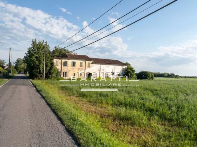 Casa in vendita a Roncobonoldo, Suzzara