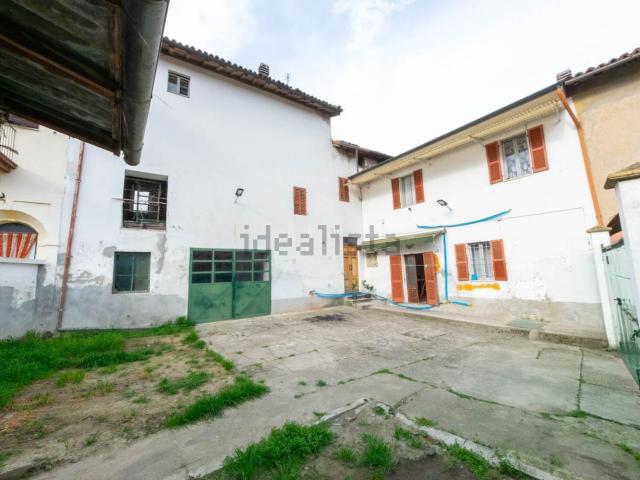 Casa in vendita a Mortara, Lombardia