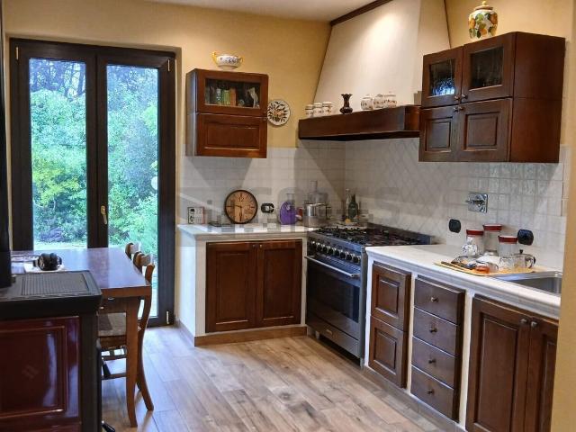 Casa in vendita a Figline e Incisa Valdarno, Figline Valdarno