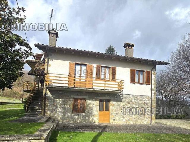 Casa in vendita a Caprese Michelangelo, Toscana