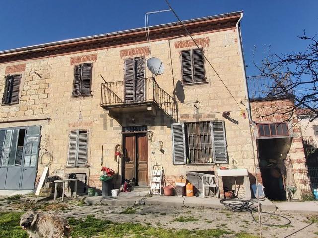 Casa in vendita a Piemonte, Alessandria