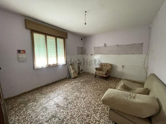 Casa in vendita a Suzzara, Lombardia