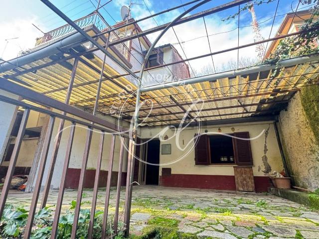 Casa in vendita a Tonfano, Toscana