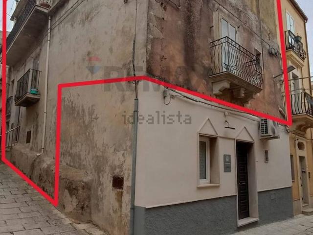 Casa in vendita a Chiaramonte Gulfi, Sicilia