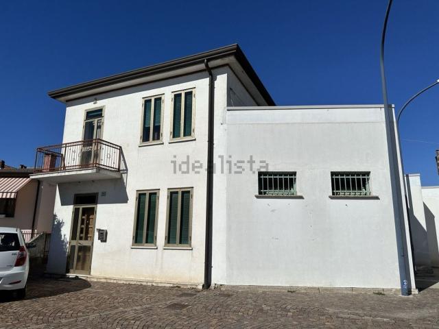 Casa in vendita a Villadose, Veneto