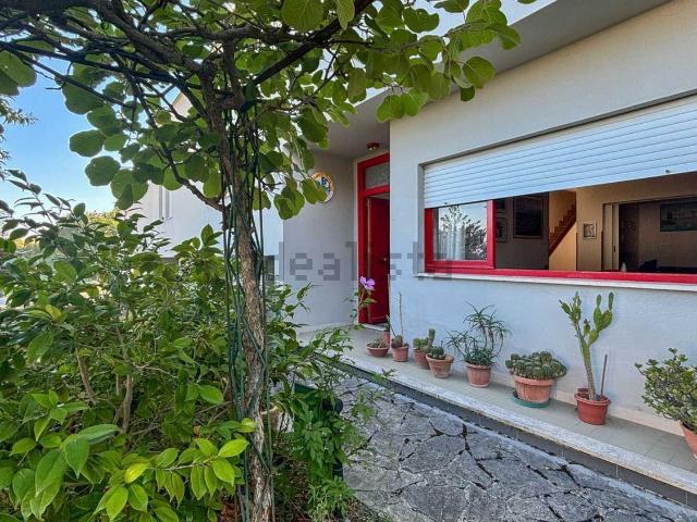 Casa in vendita a Ficulle, Terni