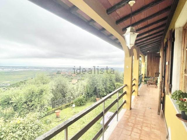 Casa in vendita a Massarosa, Toscana