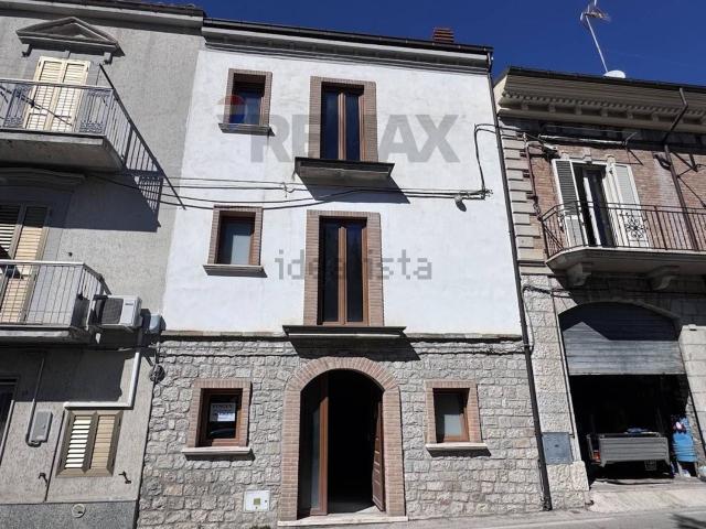 Casa in vendita a Villa Santa Maria, Chieti