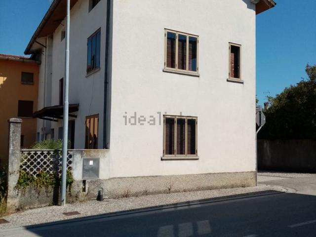 Casa in vendita a Castions Di Strada, Friuli-Venezia Giulia