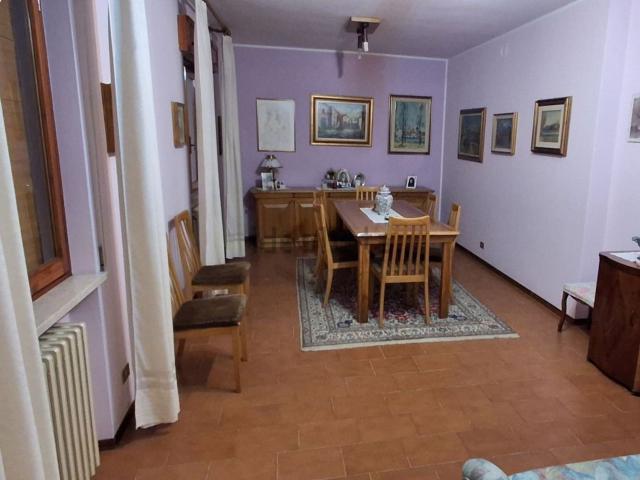 Casa in vendita a Pieve Porto Morone, Lombardia