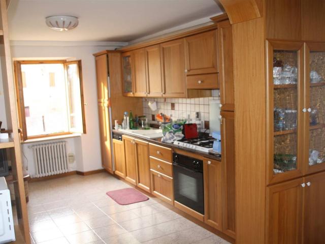 Casa in vendita a Marche, Macerata
