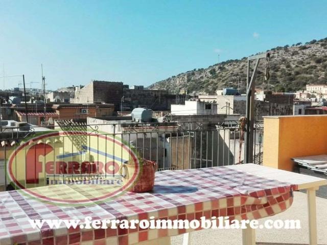 Casa in vendita a Balata, Cava D'aliga