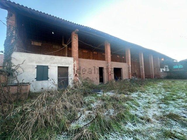 Casa in vendita a Piemonte, Novara