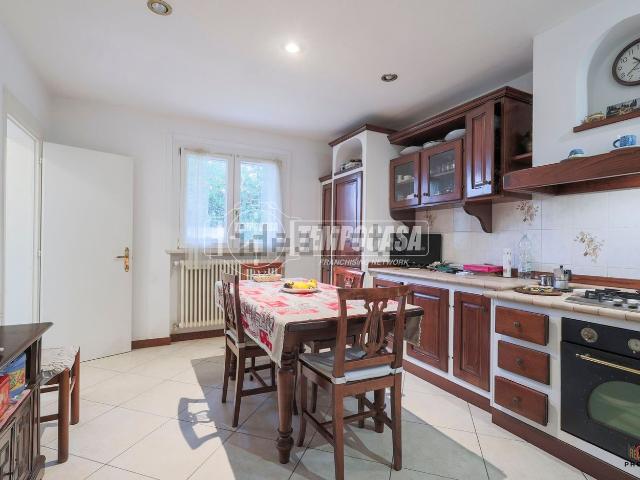 Casa in vendita a Resistenza, Forlì