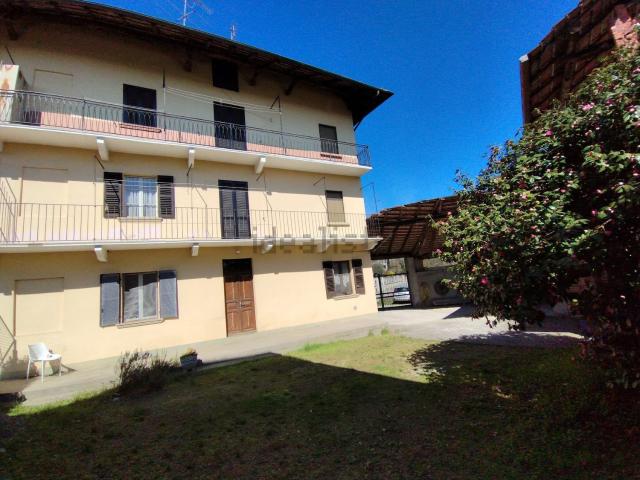 Casa in vendita a Gattico-Veruno, Piemonte