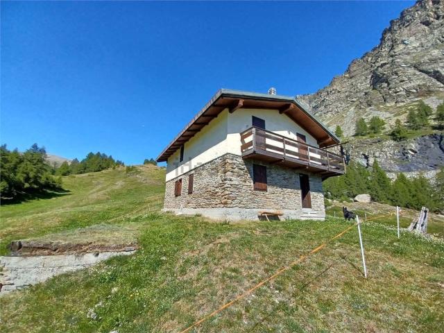 Casa in vendita a Champorcher, Aosta