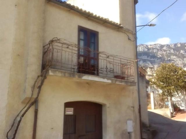 Casa in vendita a Calabria, Cosenza