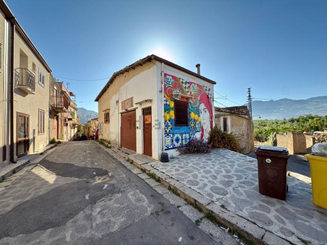 Casa in vendita a Borgo Parrini, Partinico