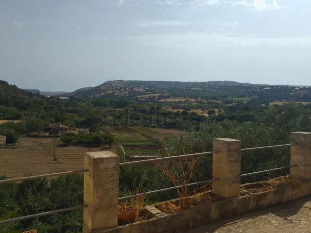 Casa in vendita a Cava D'aliga, Sicilia