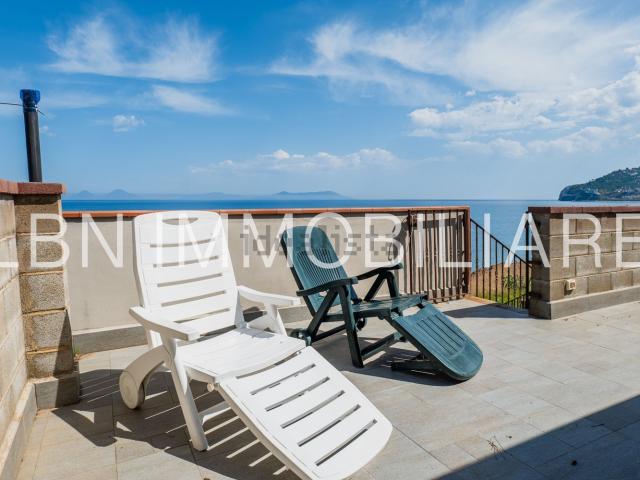 Casa in vendita a Piraino, Sicilia