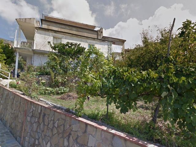Casa in vendita a Serramezzana, Salerno